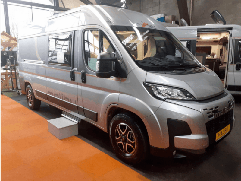 Malibu Van Compact 600 LE