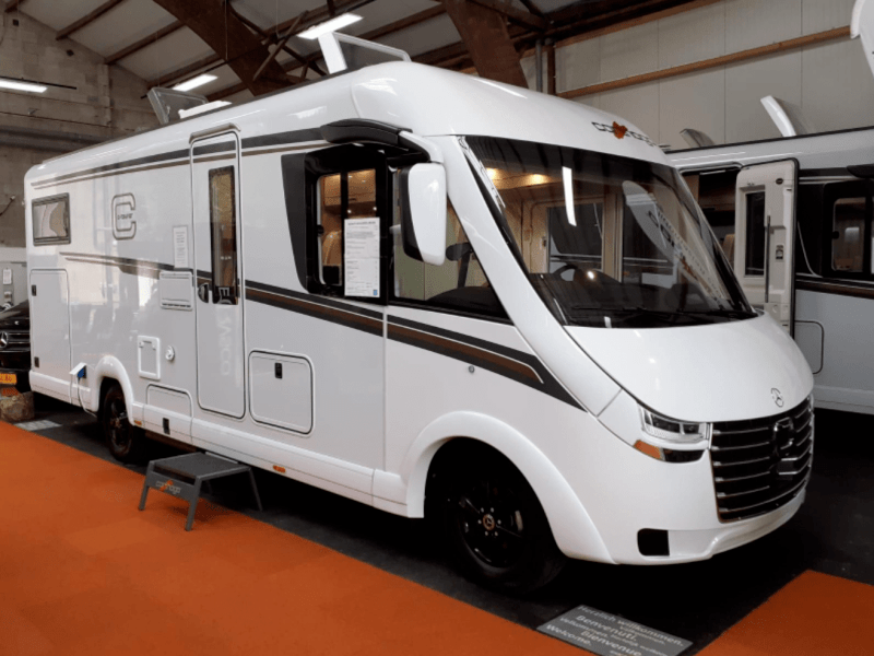 Carthago Tourer 140 LE MB Bovenbed nieuwe mega voordeel korting