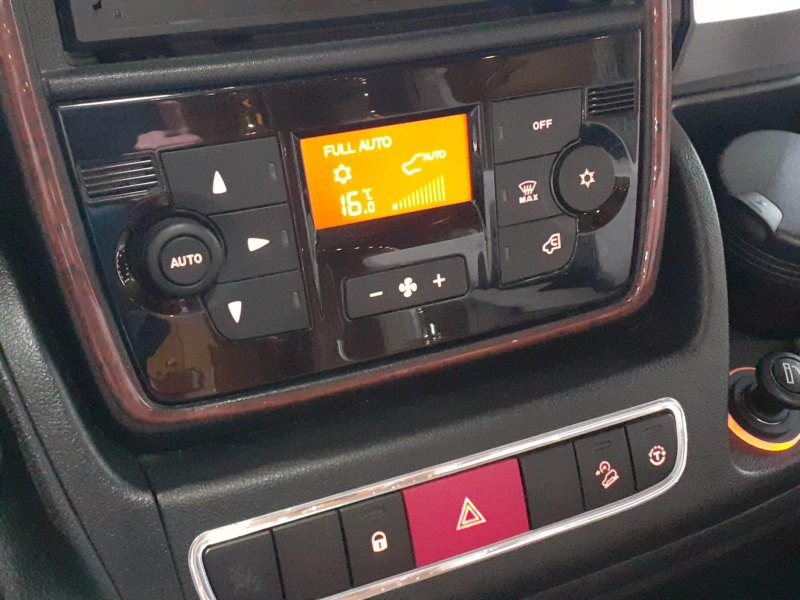 Chic C-line I 4.9 LE