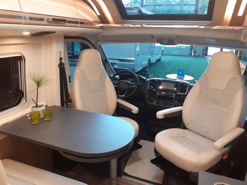 First Class Two Room 640 LERB