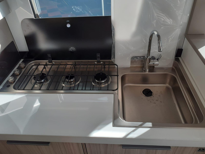 Compact Dl 60 Years Selection