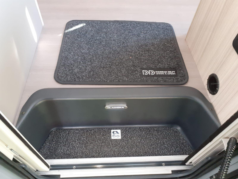 Compact Dl 60 Years Selection