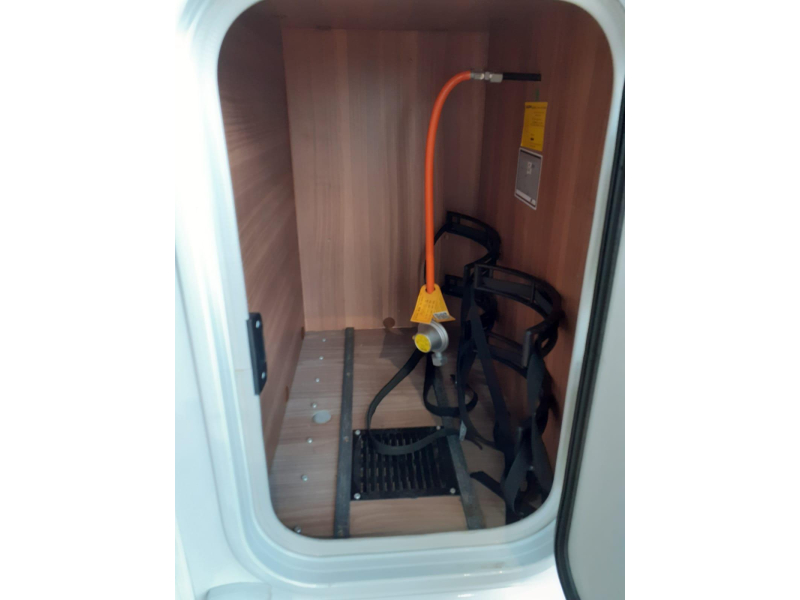 Caracompact 600 MEG