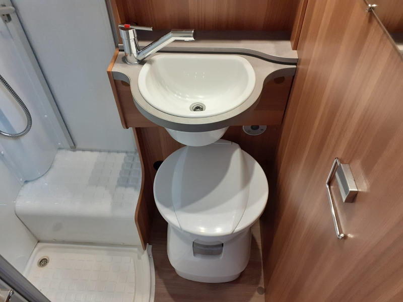 Caracompact 600 MEG