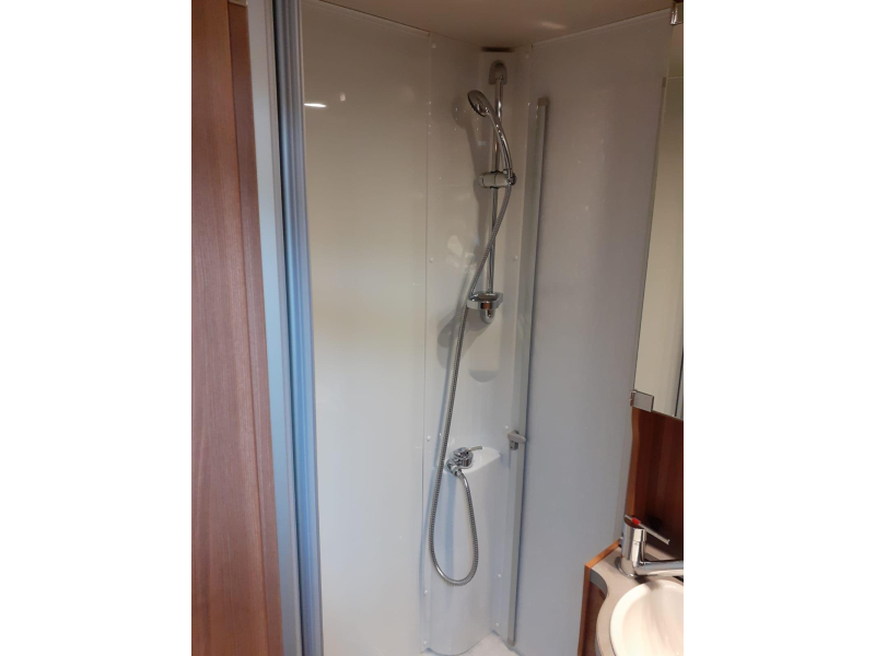 Caracompact 600 MEG