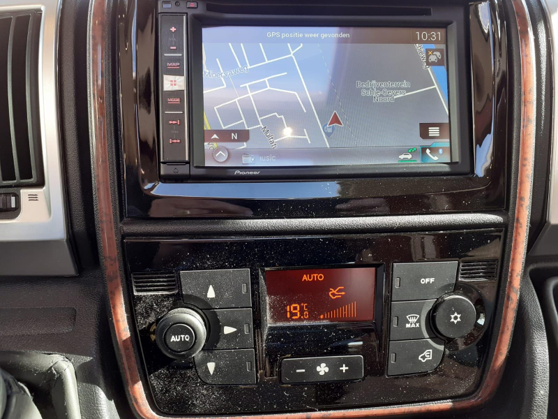 Chic C-line I 4.9 LE
