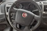 B 588 CD