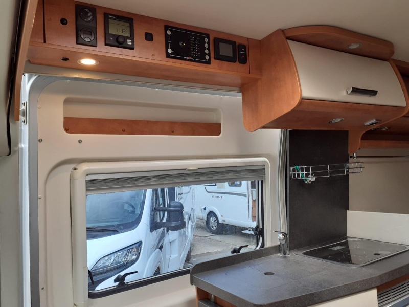 Van Comfort 600 LE