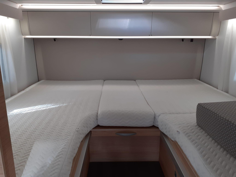 Coral Axess 600 SL