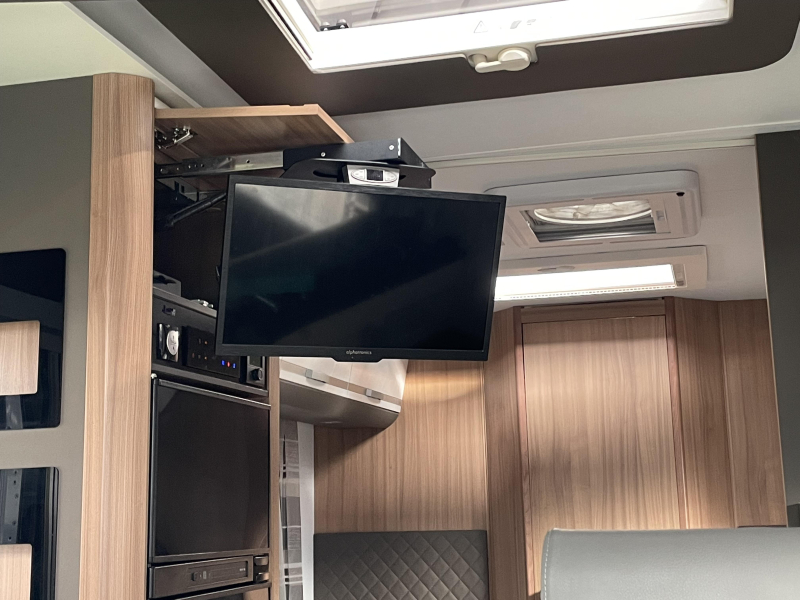 Matrix Plus 670 SLT