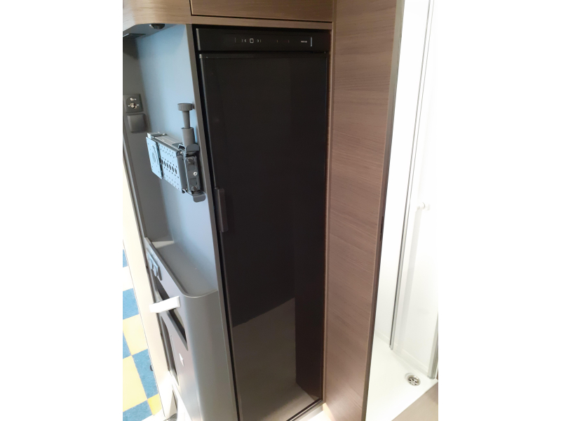 Coral Supreme Mb 670 DL