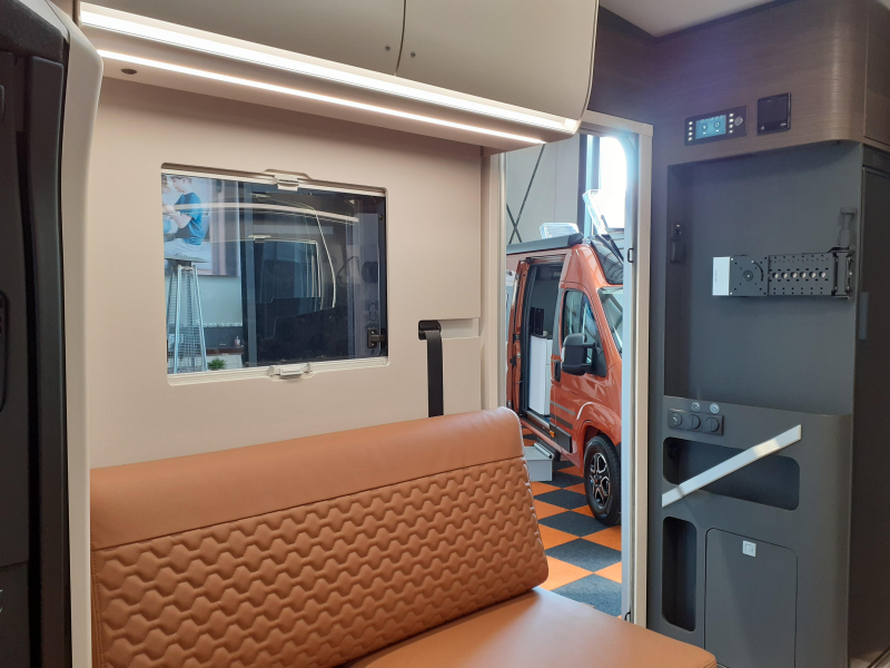 Coral Supreme Mb 670 DL